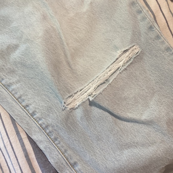 Universal Thread jeans - Picture 3 of 7